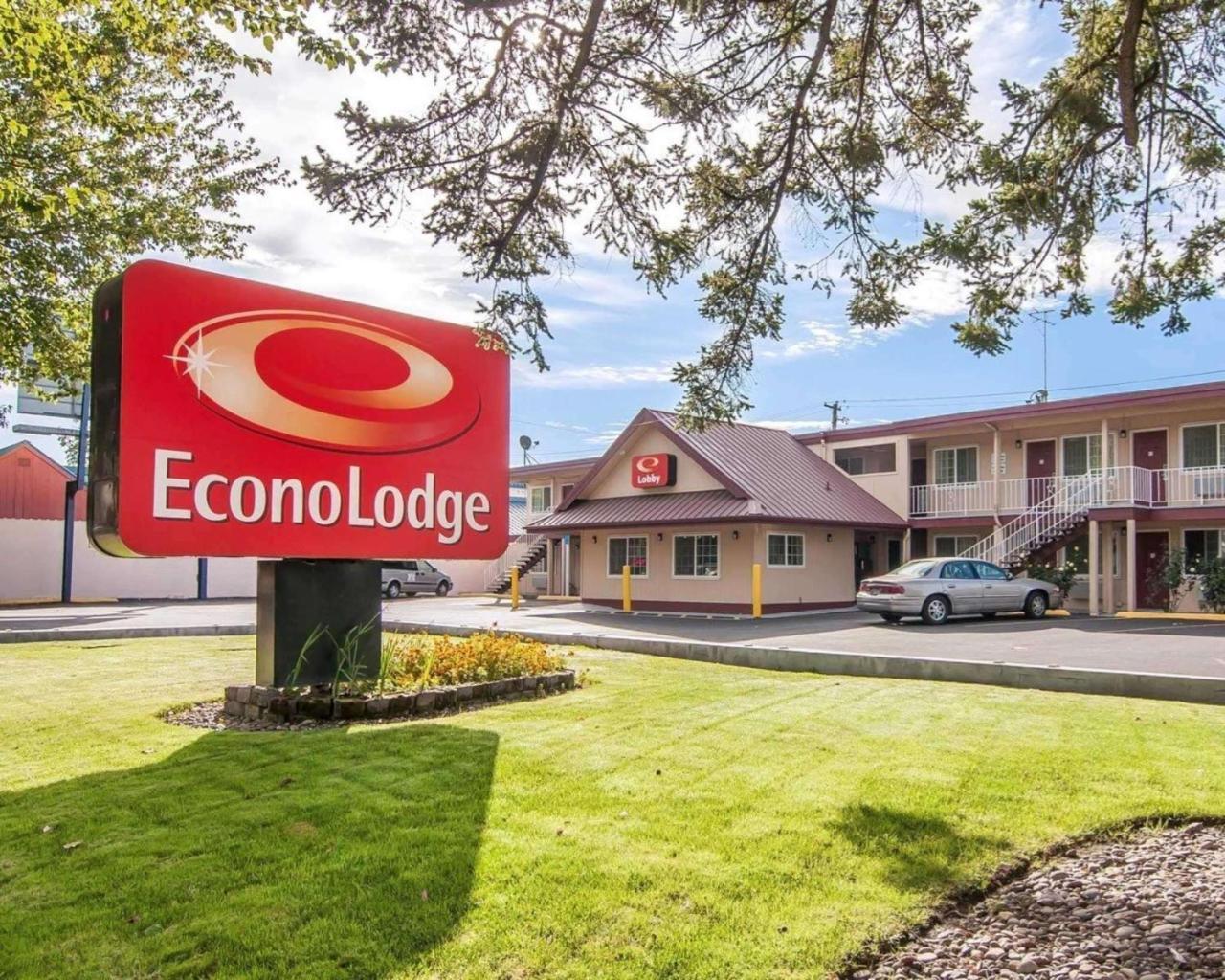 Econo Lodge Eugene Exterior photo